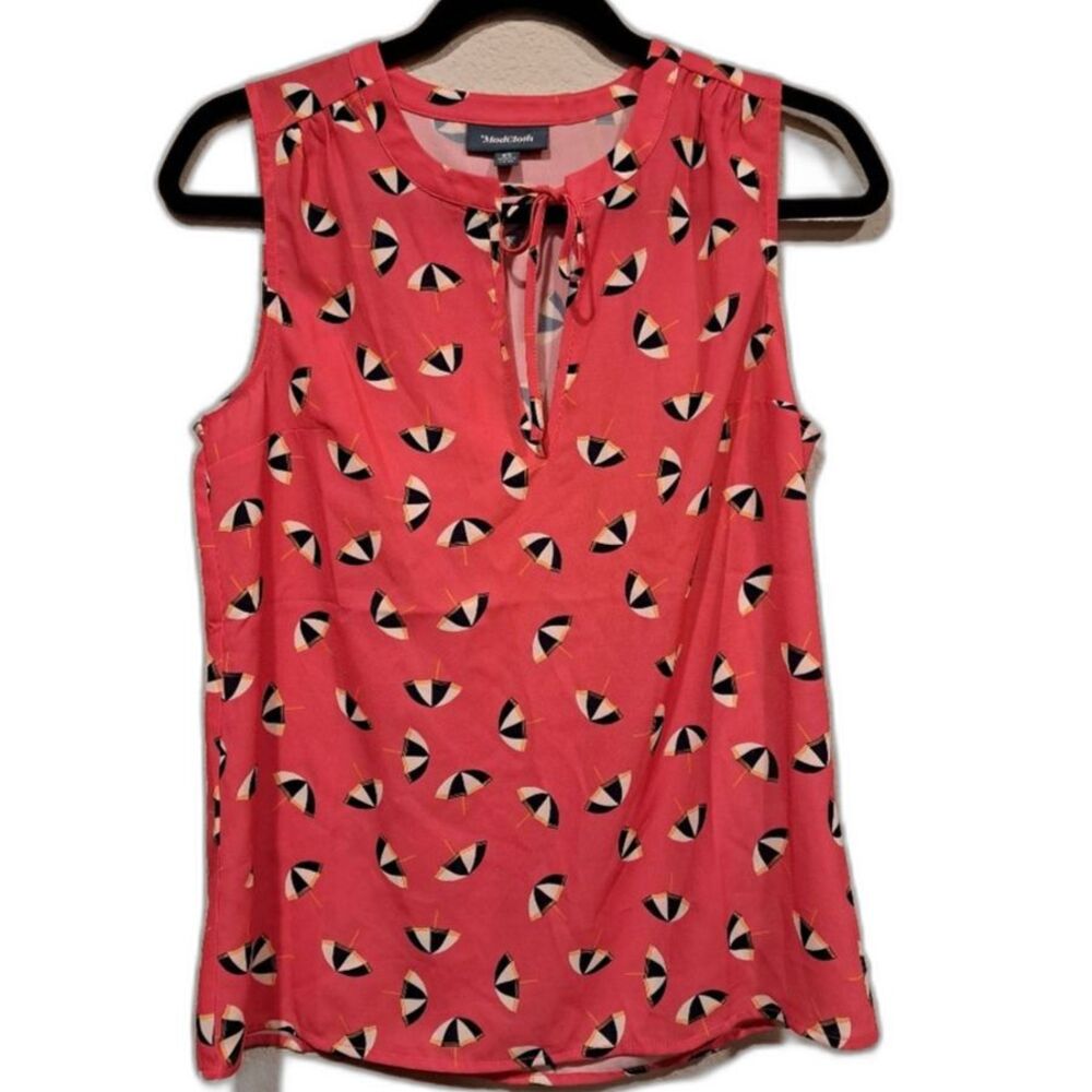 Modcloth sleeveless blouse top, pink with black/white umbrellas, size xs